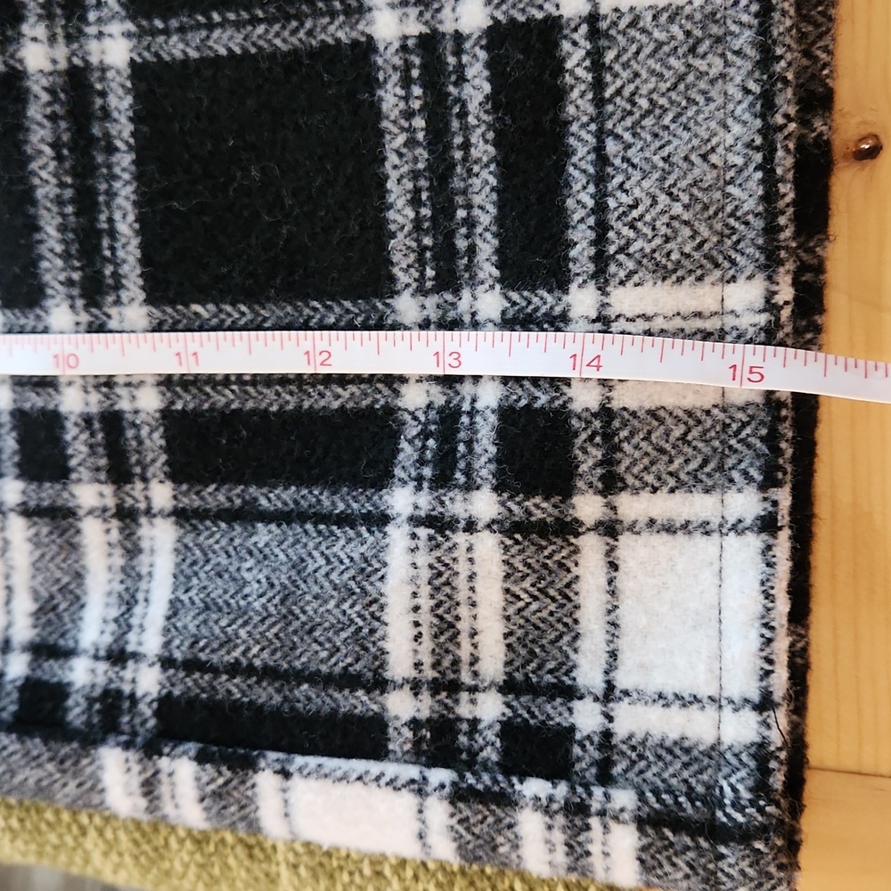 Hollister Wool Blend Plaid Skirt Black White Exposed Side Zipper Fully Lined S - Picture 15 of 17